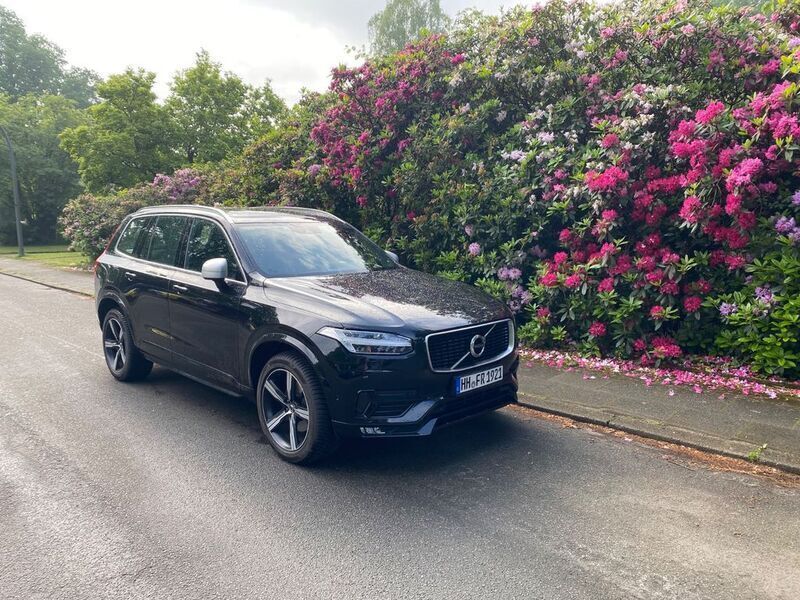Schwarz Gebraucht 2018 Volvo XC90 R-Design SUV | 33.000 € - Bild 1/4