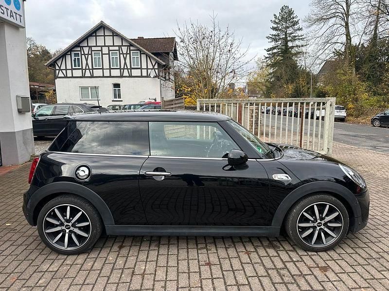 Gebraucht Mini Cooper SD 170 PS (125 kW) 2018 Schwarz Kleinwagen