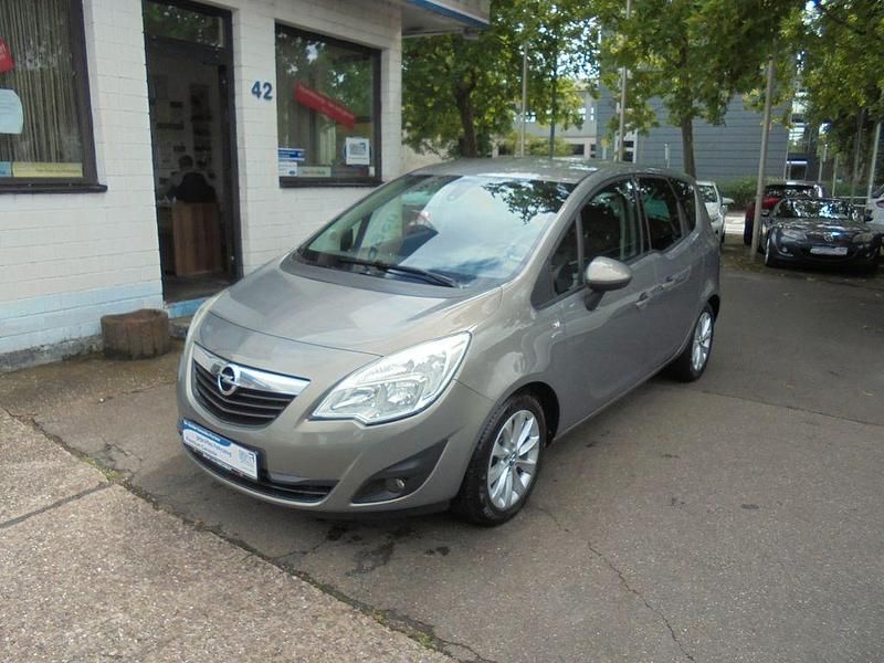 Grau Gebraucht 2013 Opel Meriva Active Van / Kleinbus | 4.850 € (Fairer Preis) - Bild 1/4