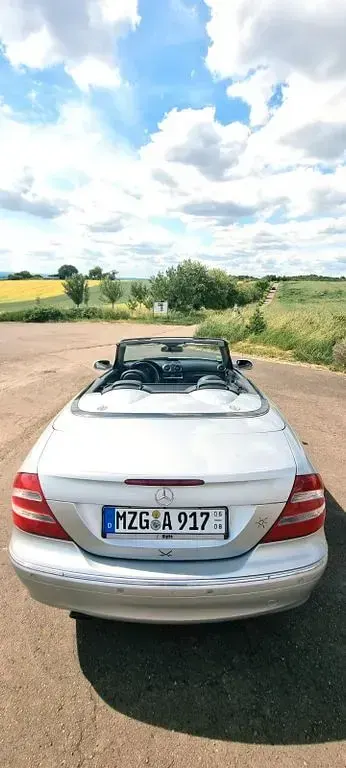 Gebraucht Mercedes CLK240 Avantgarde 170 PS (125 kW) 2004 Silber Cabrio