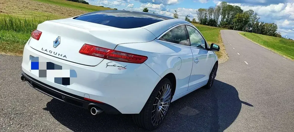 Gebraucht Renault Laguna Coupé 173 PS (127 kW) 2012 Weiß Coupé