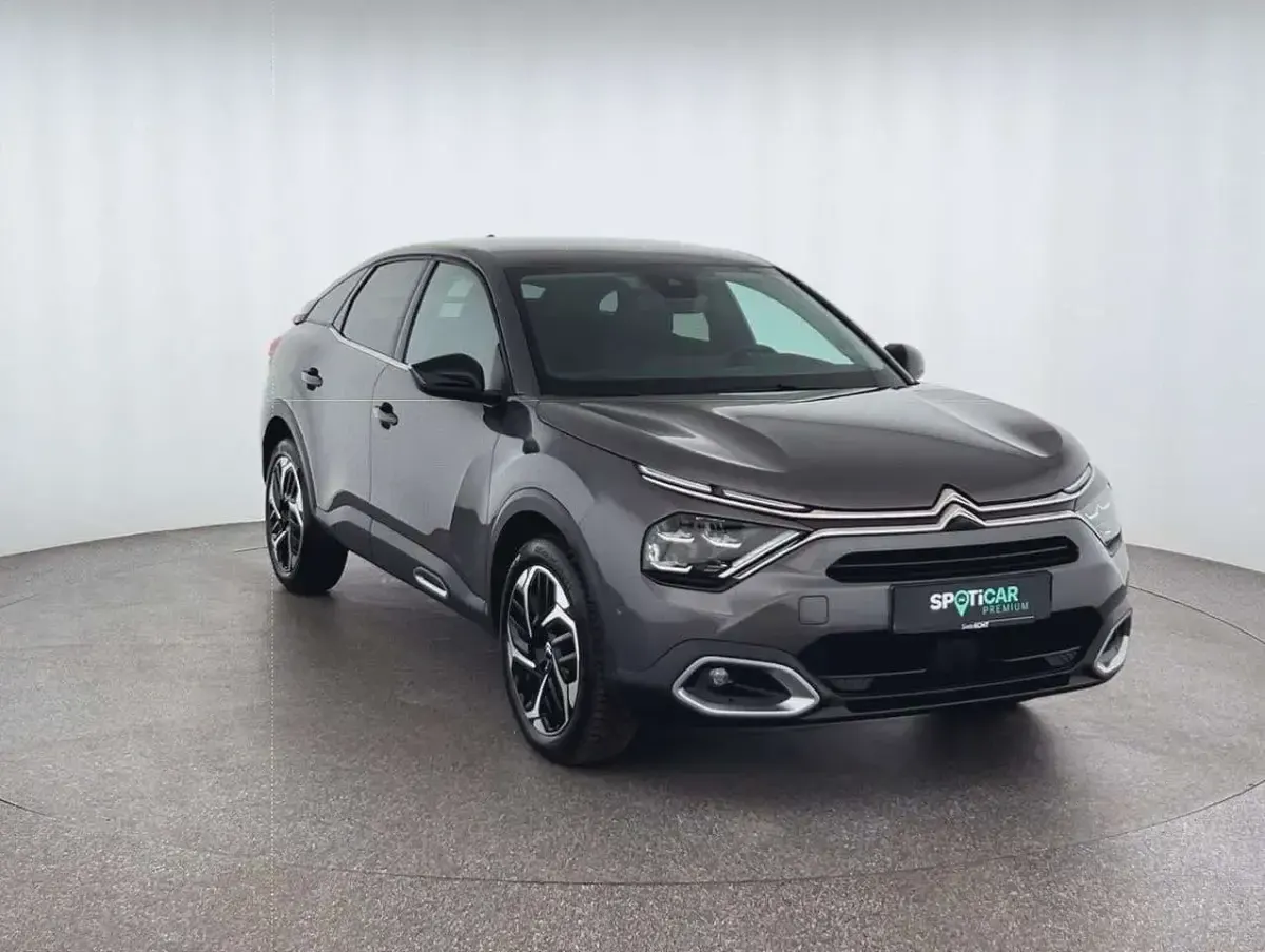 Gebraucht Citroën C4 131 PS (96 kW) 2023 Grau SUV