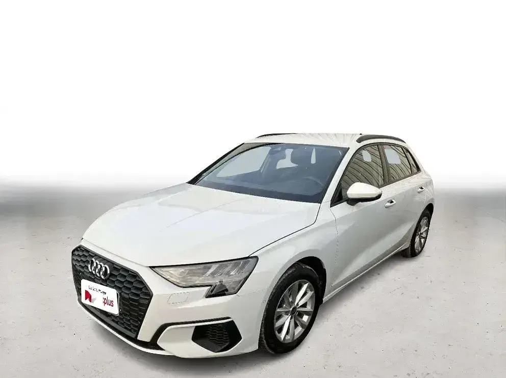 Usata Audi A3 Basis 116 CV (85 kW) 2023 Bianco Berlina