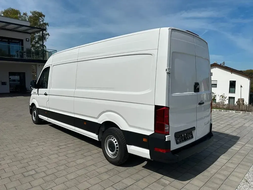 Gebraucht MAN TGE 140 PS (102 kW) 2024 Weiß Van