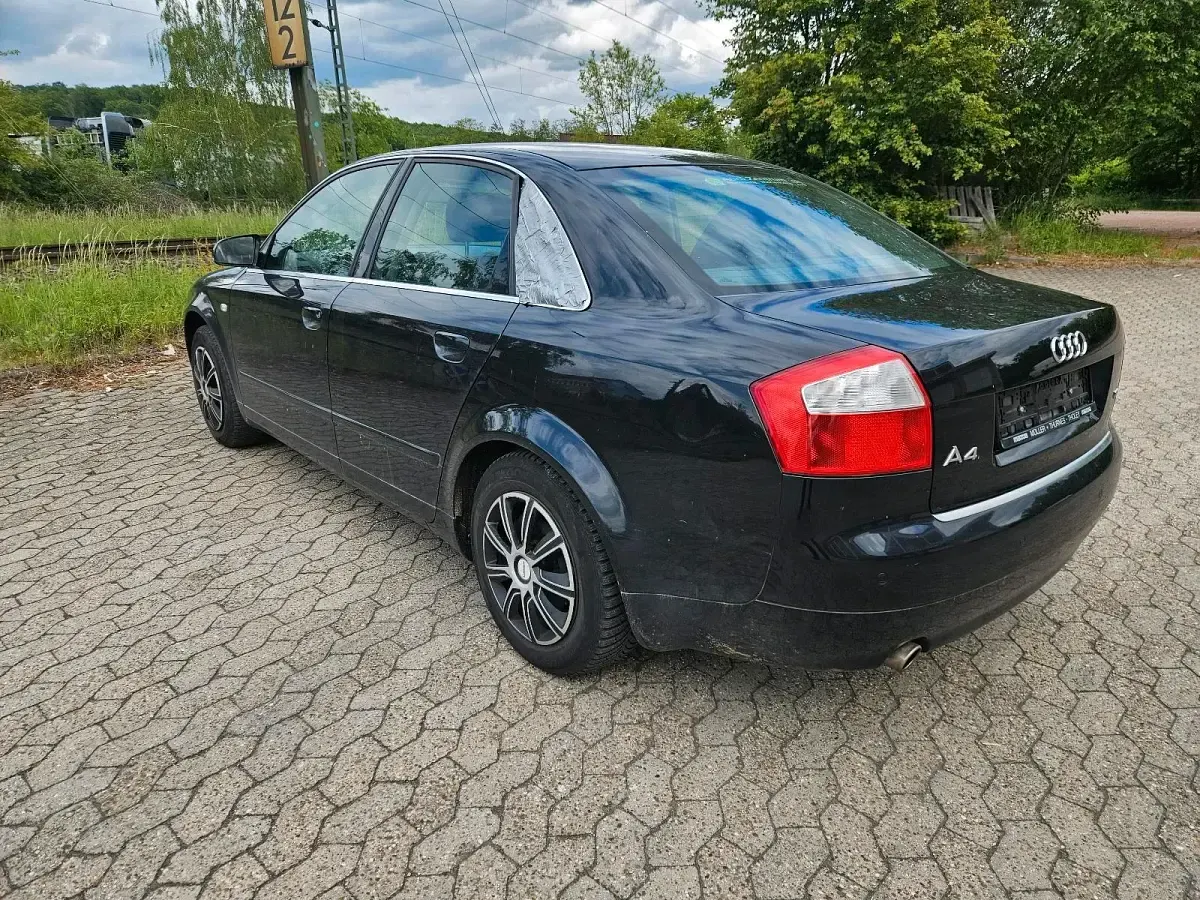 Occasion Audi A4 101 ch (74 kW) 2005 Noir Berline