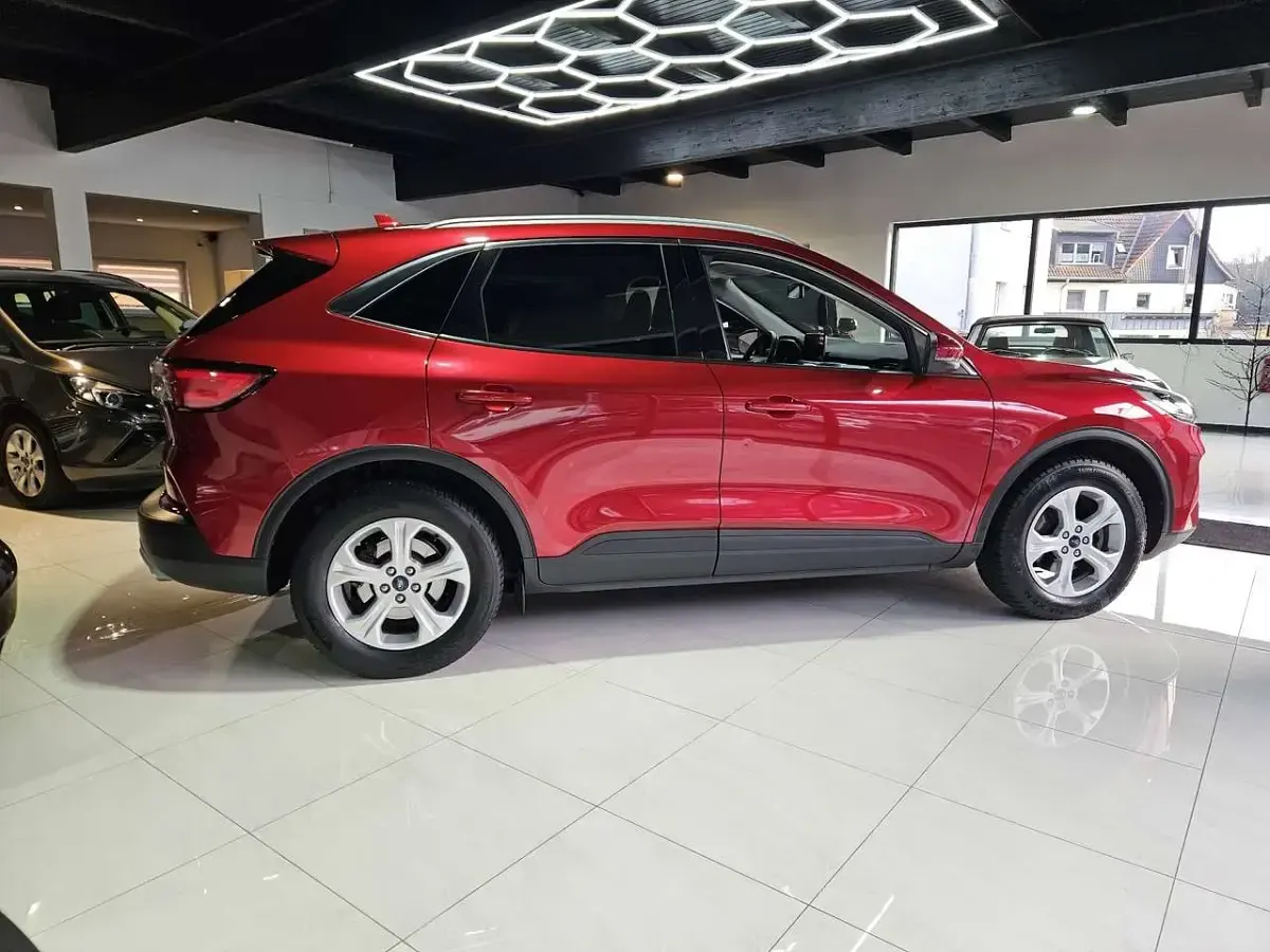 Gebraucht Ford Kuga Titanium X 150 PS (110 kW) 2021 Rot SUV