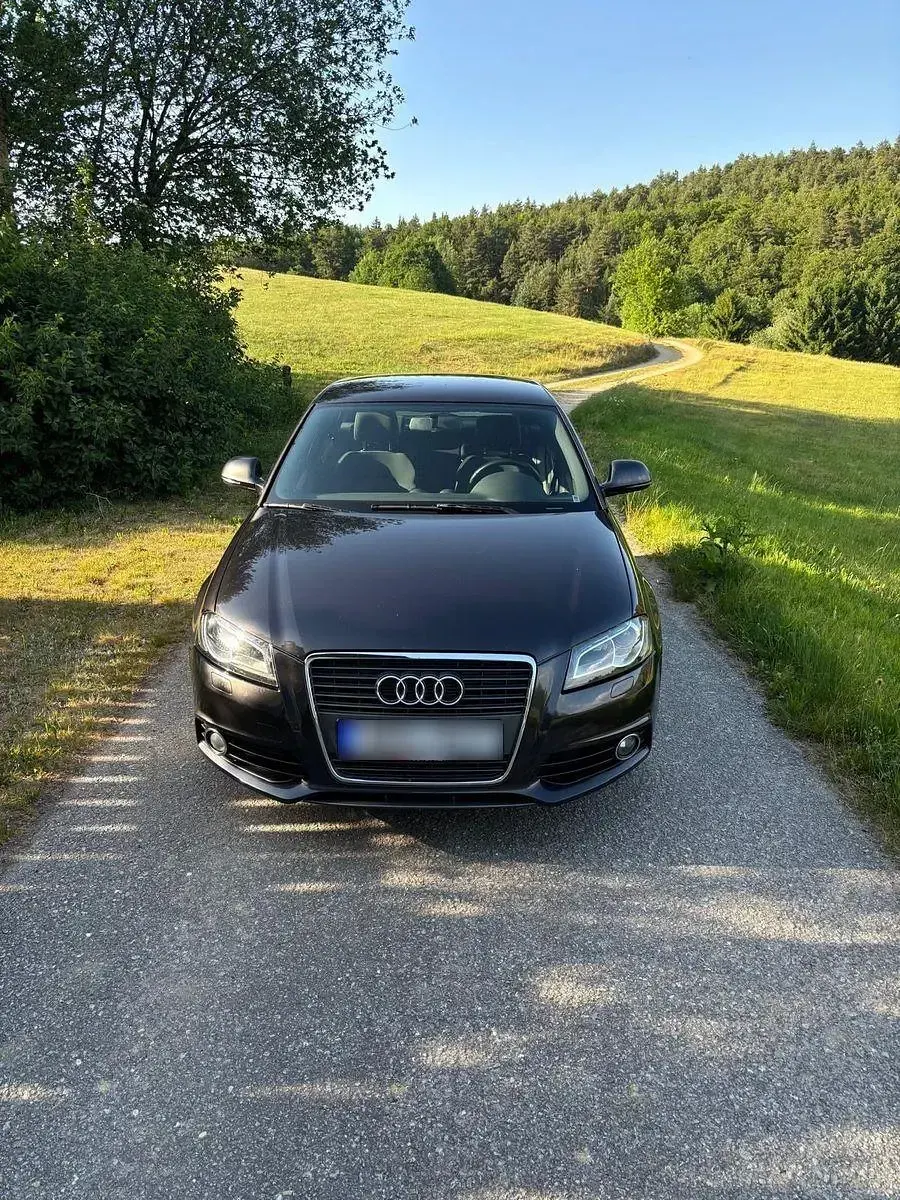 Gebraucht Audi A3 S-Line 105 PS (77 kW) 2009 Grau Kleinwagen