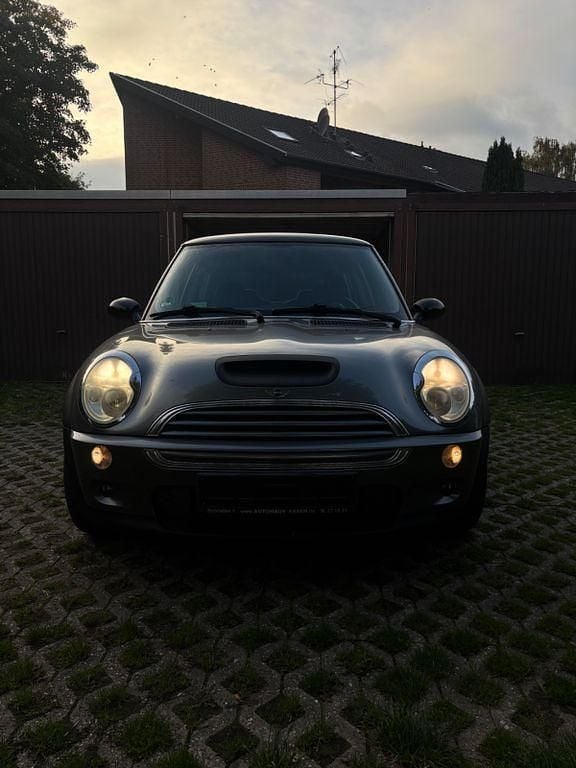 Usado Mini Cooper S 169 HP (124 kW) 2002 Cinzento Citadino