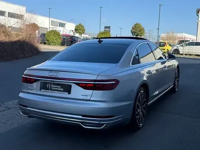 Gebraucht Audi A8 Sport 340 PS (250 kW) 2022 Silber Limousine