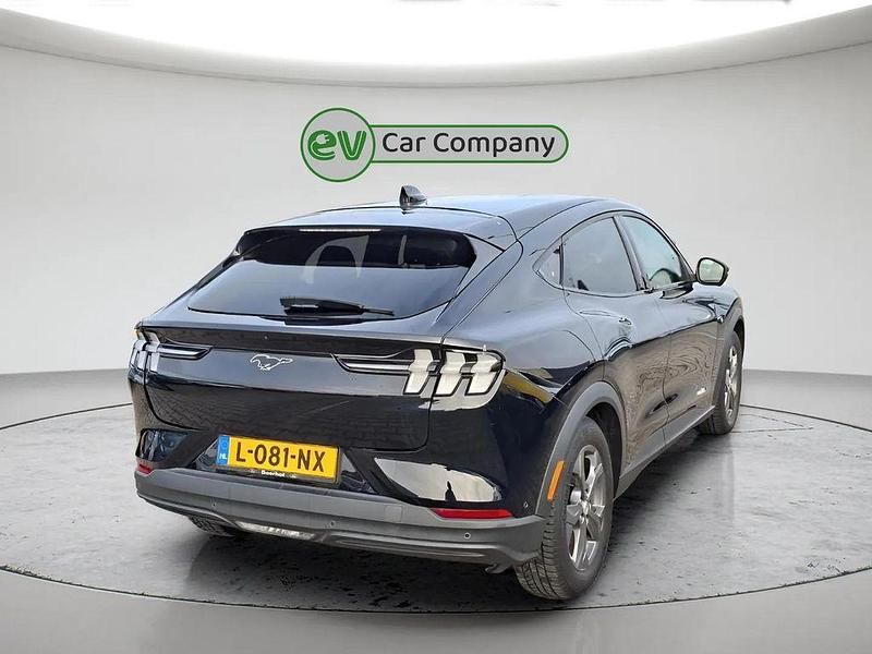 Gebraucht Ford Mustang Mach-E 210 kW (286 PS) 2021 Schwarz SUV
