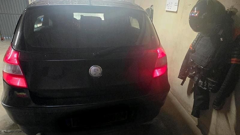 Gebraucht BMW 118 Sport Line 122 PS (89 kW) 2005 Schwarz Kleinwagen