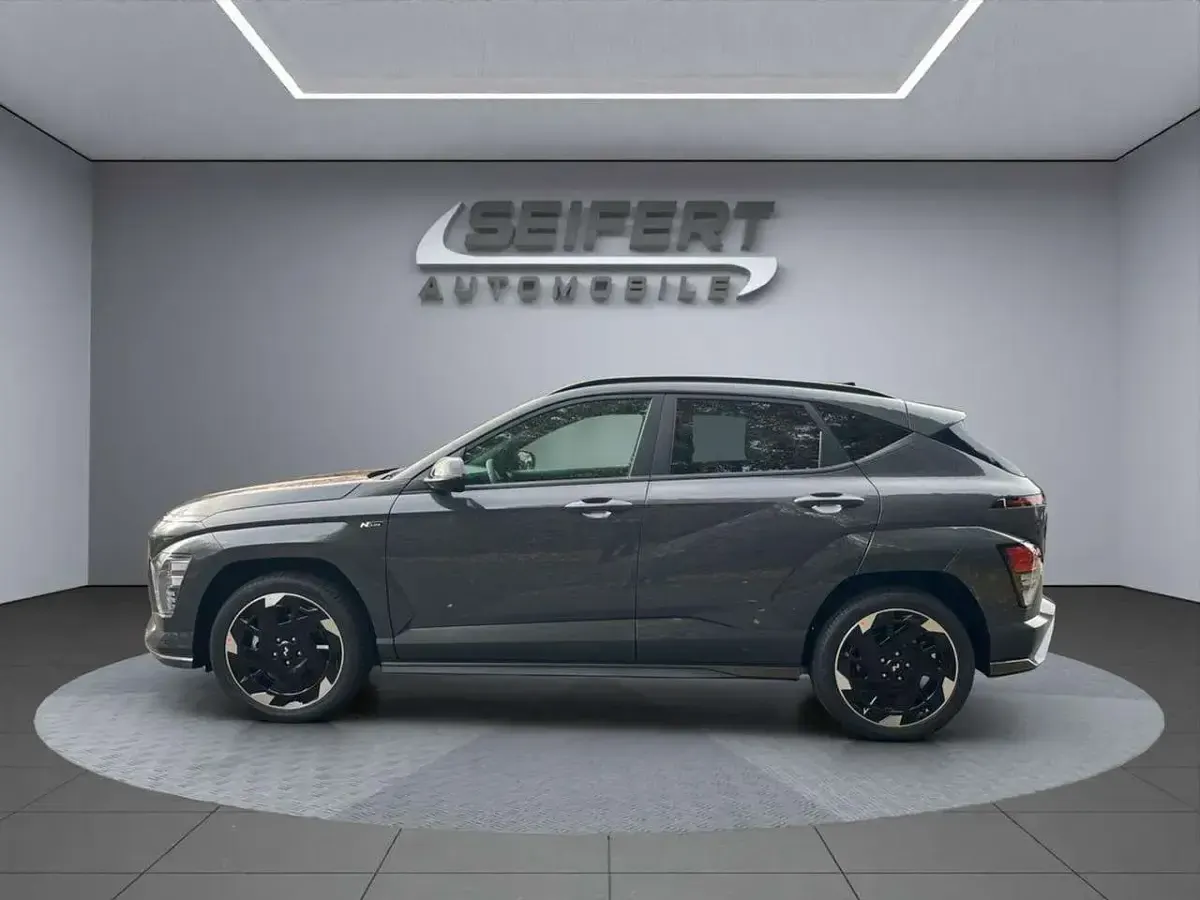 Gebraucht Hyundai Kona N Line 150 kW (204 PS) 2025 Shadow grey / sol SUV