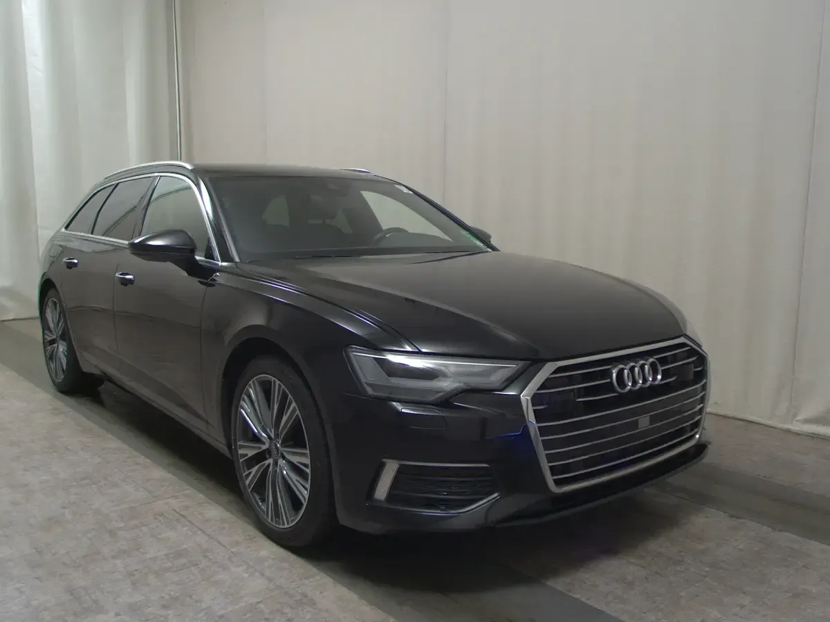 Gebraucht Audi A6 Design 204 PS (150 kW) 2022 Schwarz Kombi