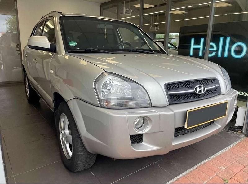 Gold Gebraucht 2007 Hyundai Tucson GLS SUV | 3.370 € (Fairer Preis) - Bild 1/4