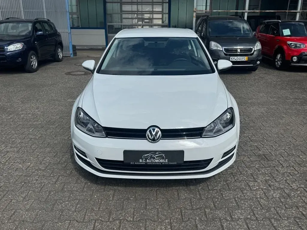 Gebraucht VW Golf VII Trendline 86 PS (63 kW) 2013 Weiß Kleinwagen
