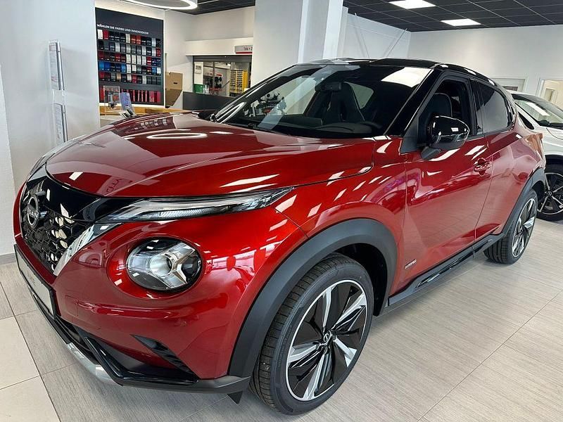 Gebraucht Nissan Juke 143 PS (105 kW) 2023 Fuji sunset red metallic/black SUV