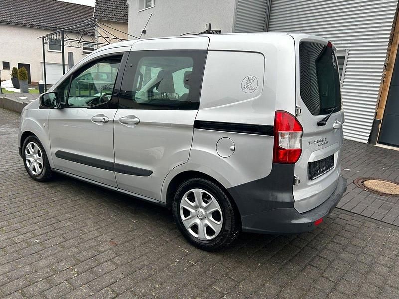 Second-hand Ford Transit 101 CP (74 kW) 2019 Argintiu Break