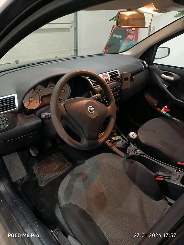 Gebraucht Fiat Stilo 95 PS (69 kW) 2006 Grau Limousine