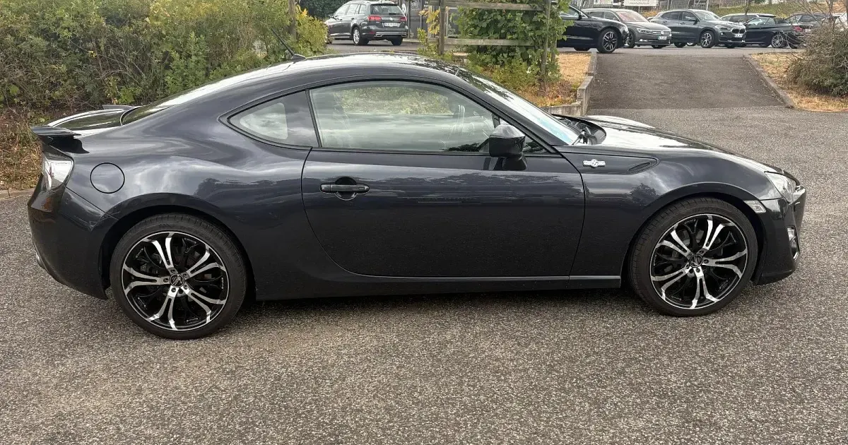 Gebraucht Toyota GT86 GT 200 PS (147 kW) 2012 Grau Coupé