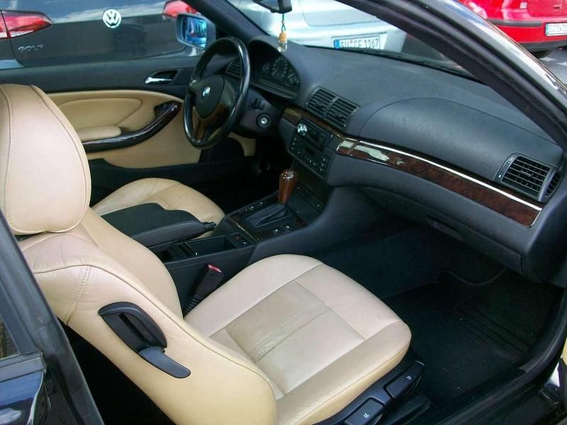 Gebraucht BMW 318 143 PS (105 kW) 2002 Schwarz Coupé