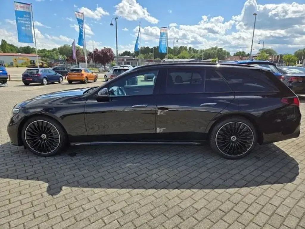 Gebraucht Mercedes 220 AMG 197 PS (144 kW) 2023 Obsidianschwarz  metalliclack (metallic) Kombi