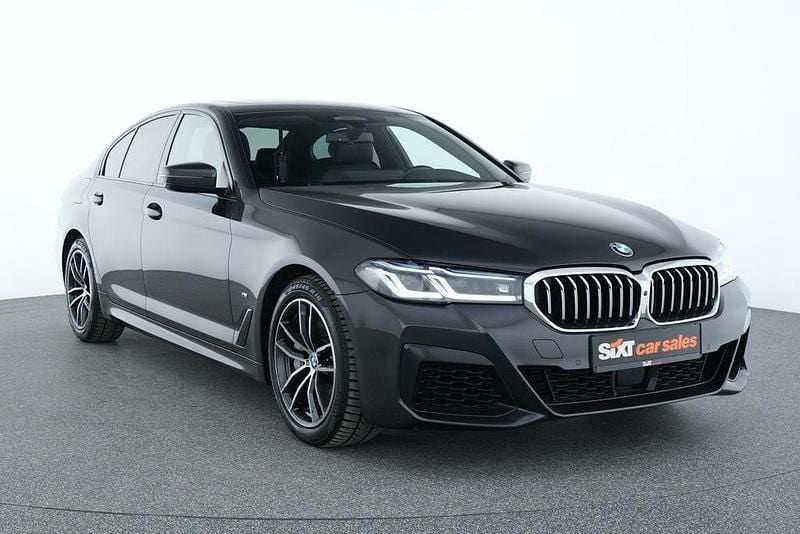 Grau Gebraucht 2023 BMW 540 M Sport Limousine | 44.440 € (Fairer Preis) - Bild 1/4