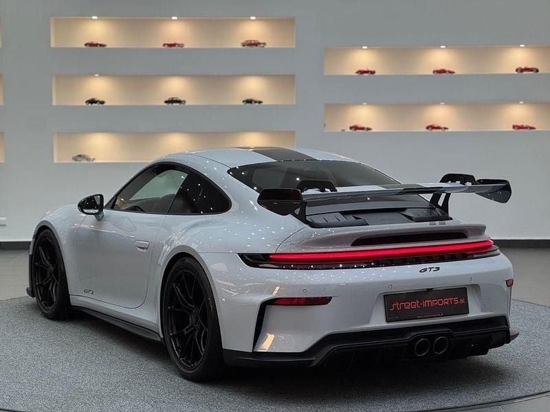 Neu Porsche 992 510 PS (375 kW) 2025 Silber