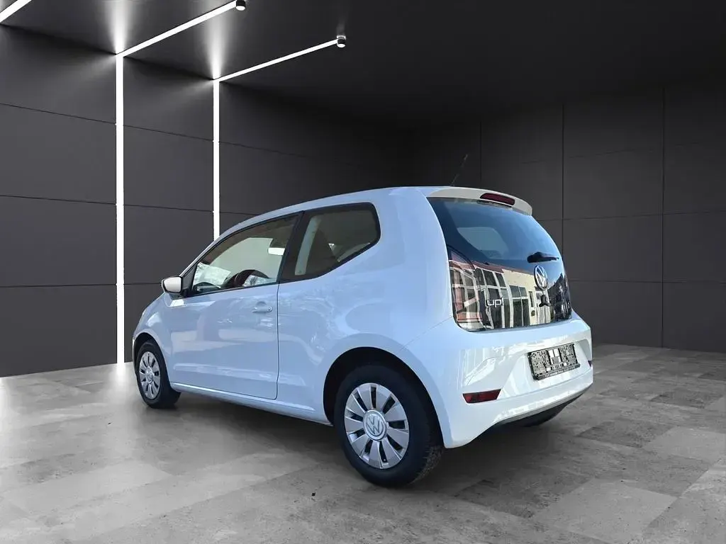 Używany VW up! Move 65 KM (47 kW) 2022 Biały Hatchback