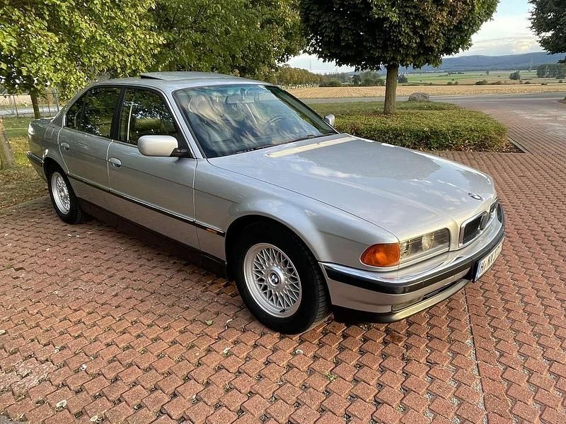 Gebraucht 1994 BMW 730 Limousine | 7.999 € - Bild 1/4