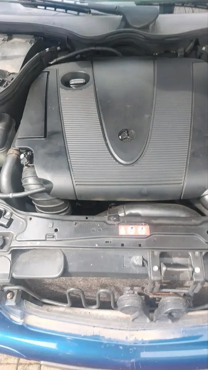 Gebraucht Mercedes C200 2004 Blau Kombi