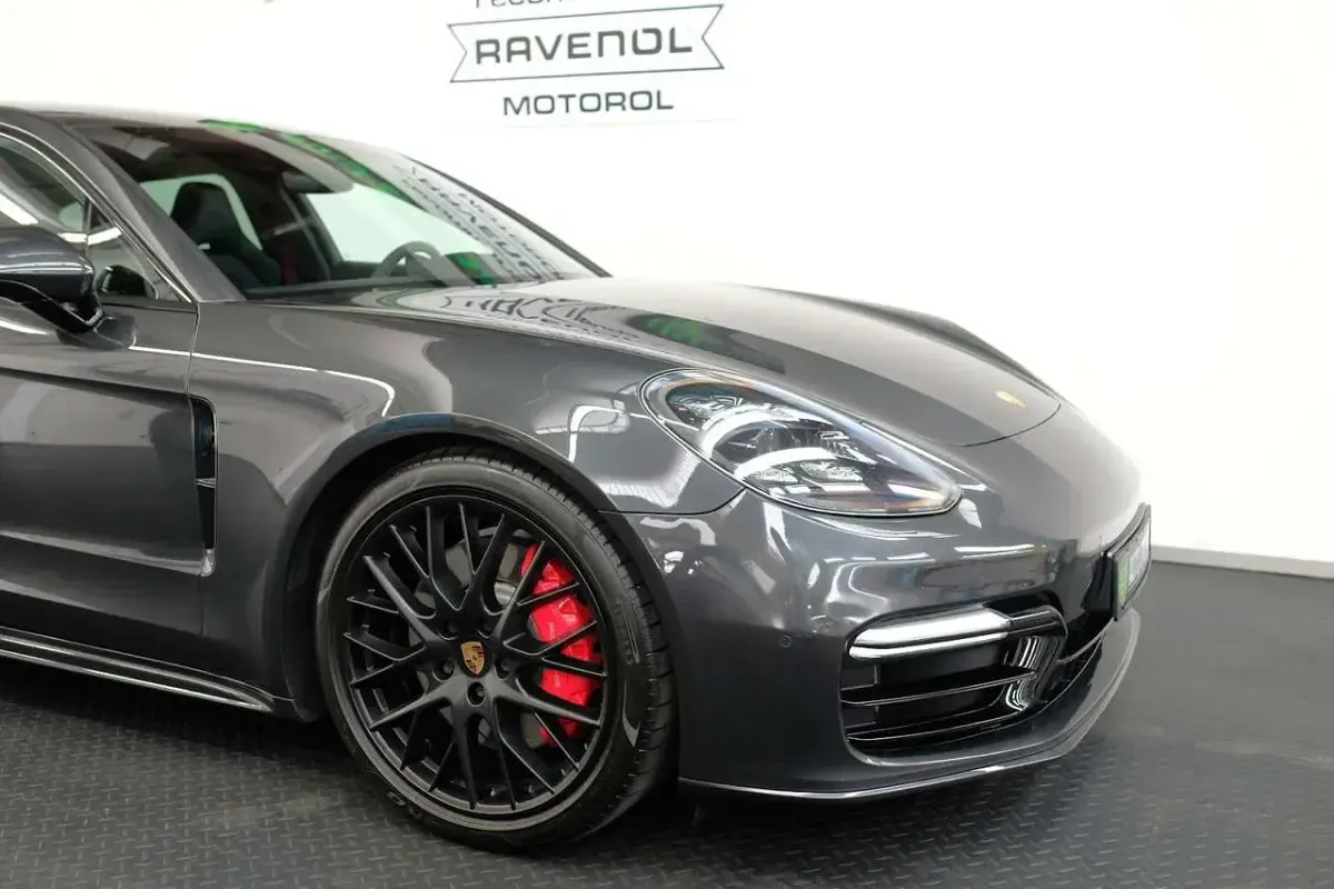 Gebraucht Porsche Panamera GTS 460 PS (338 kW) 2019 Vulkangrau Kleinwagen