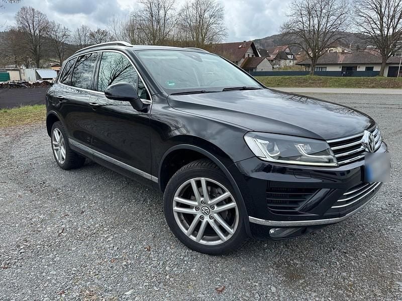Gebraucht VW Touareg 262 PS (192 kW) 2016 SUV