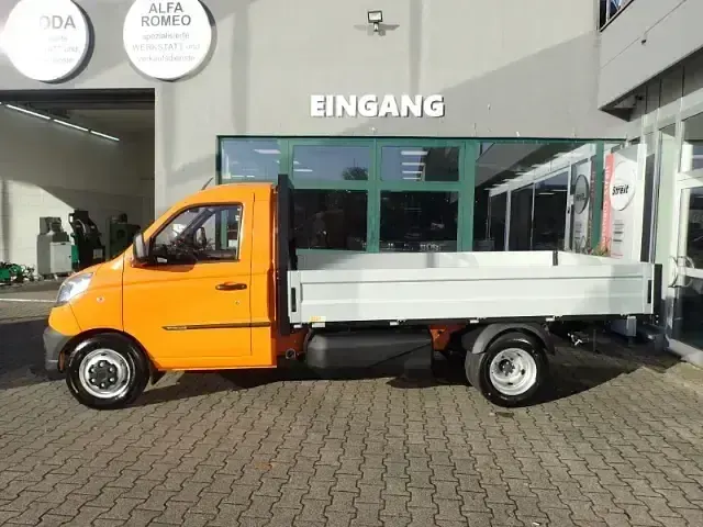 Gebraucht Piaggio Porter 106 PS (77 kW) 2023 Orange