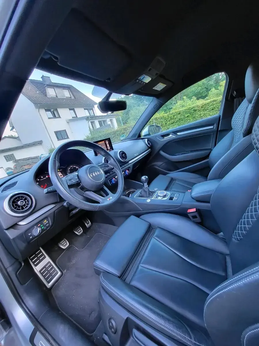 Gebraucht Audi A3 S-Line 150 PS (110 kW) 2018 Silber Limousine