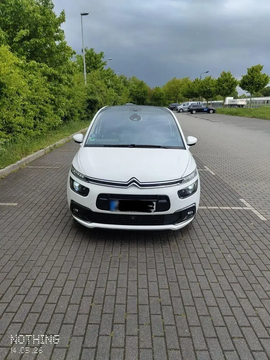Gebraucht Citroën C4 Shine 165 PS (121 kW) 2017 Weiß Van / Kleinbus