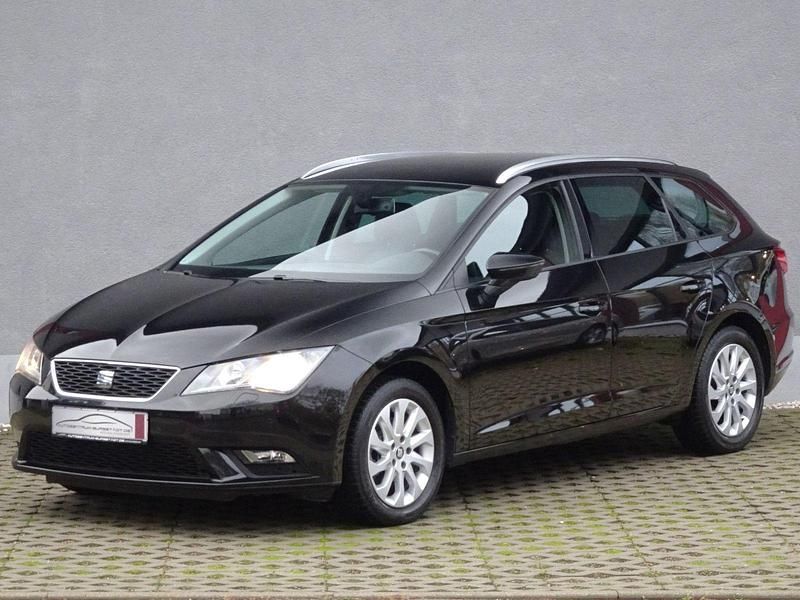 Schwarz Gebraucht 2015 Seat Leon ST Style Kombi | 11.980 € (Fairer Preis) - Bild 1/3