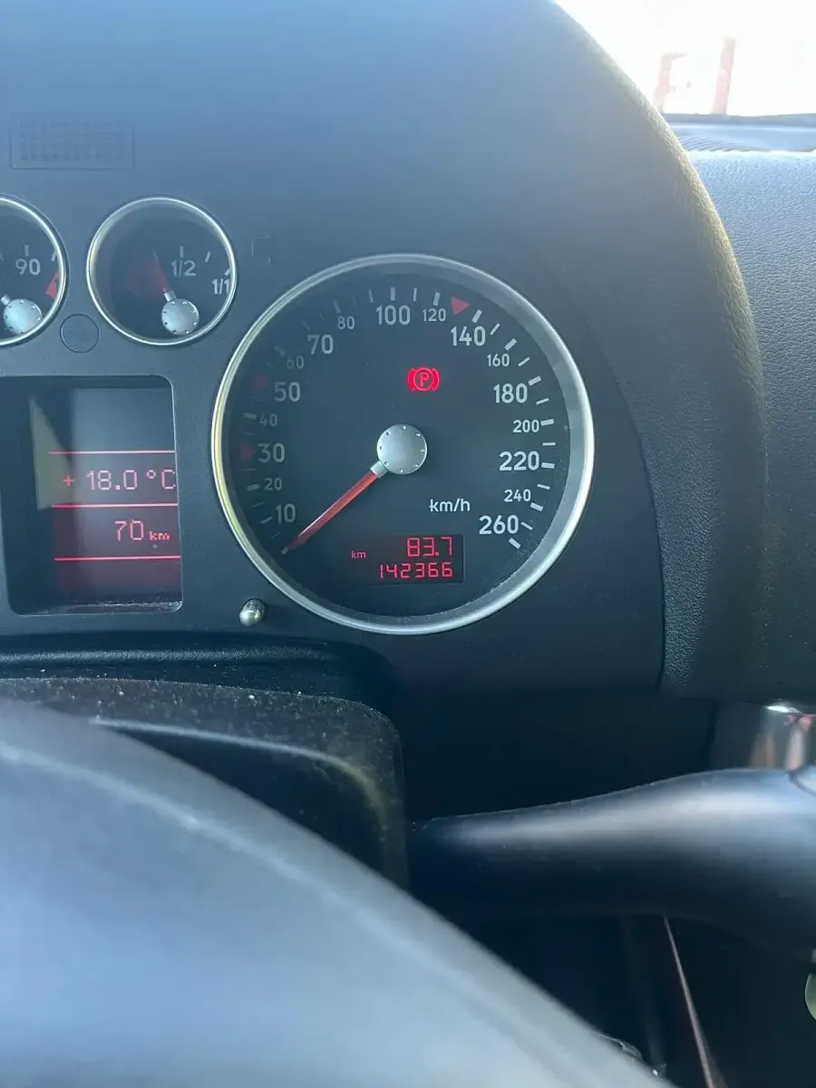 Gebraucht Audi TT 224 PS (164 kW) 2000 Schwarz Coupé