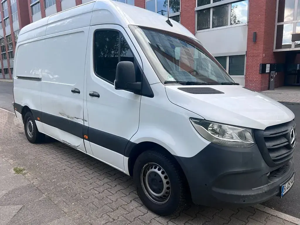 Gebraucht Mercedes Sprinter 163 PS (119 kW) 2018 Weiß Van