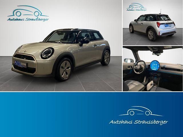 Gebraucht Mini Cooper Favoured 156 PS (114 kW) 2024 Silberkeine angabe Kleinwagen