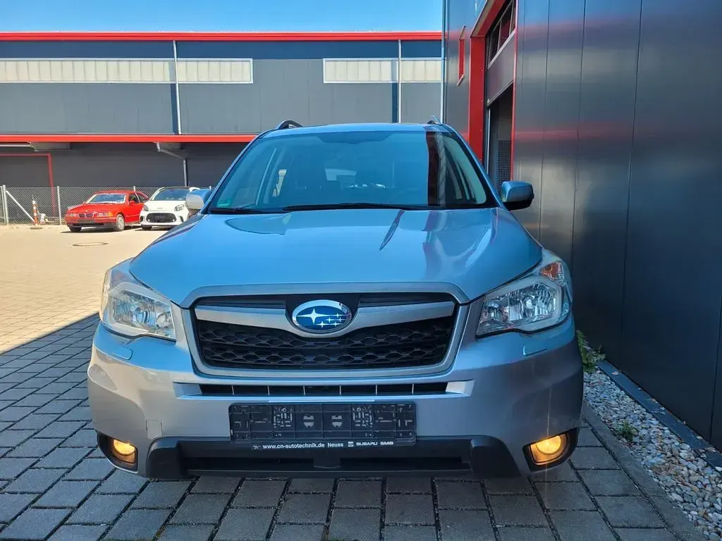 Gebraucht Subaru Forester Platinum 150 PS (110 kW) 2014 Silber SUV