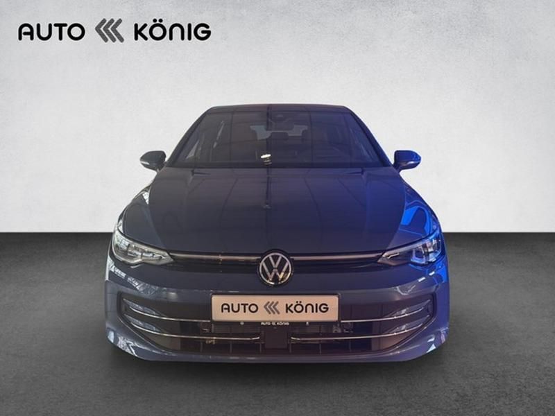 Gebraucht VW Golf VIII Edition 150 PS (110 kW) 2024 Blau Limousine