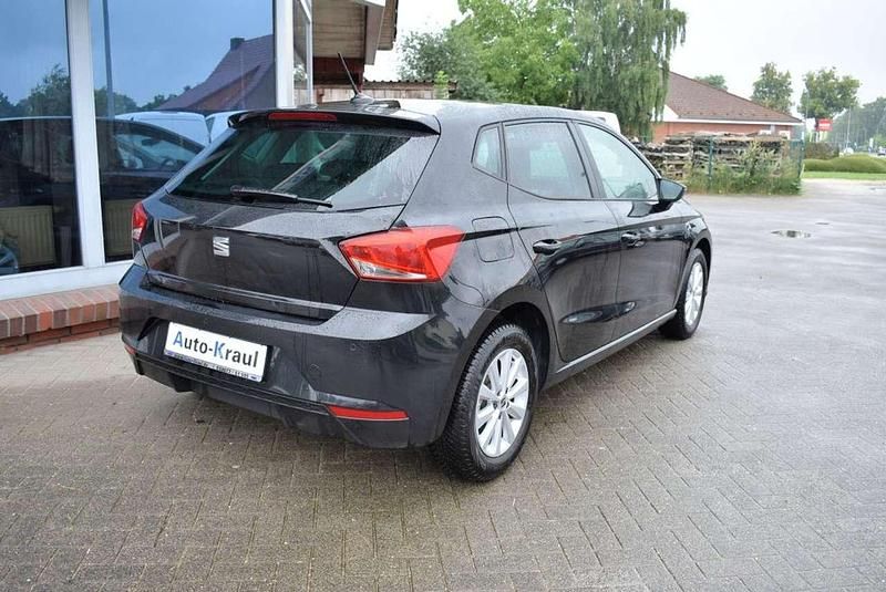 Gebraucht Seat Ibiza Style 110 PS (80 kW) 2024 Midnight schwarz metallic Kleinwagen