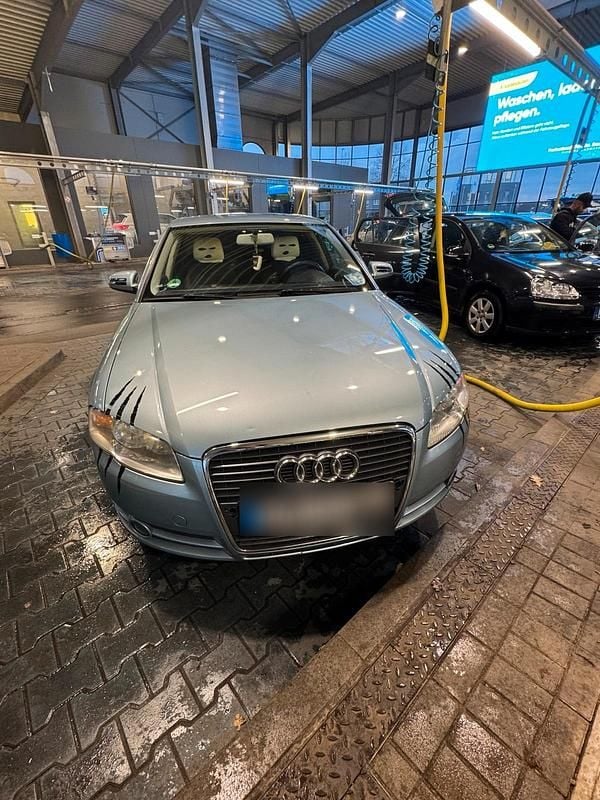 Gebraucht Audi A4 131 PS (96 kW) 2006 Blau Limousine