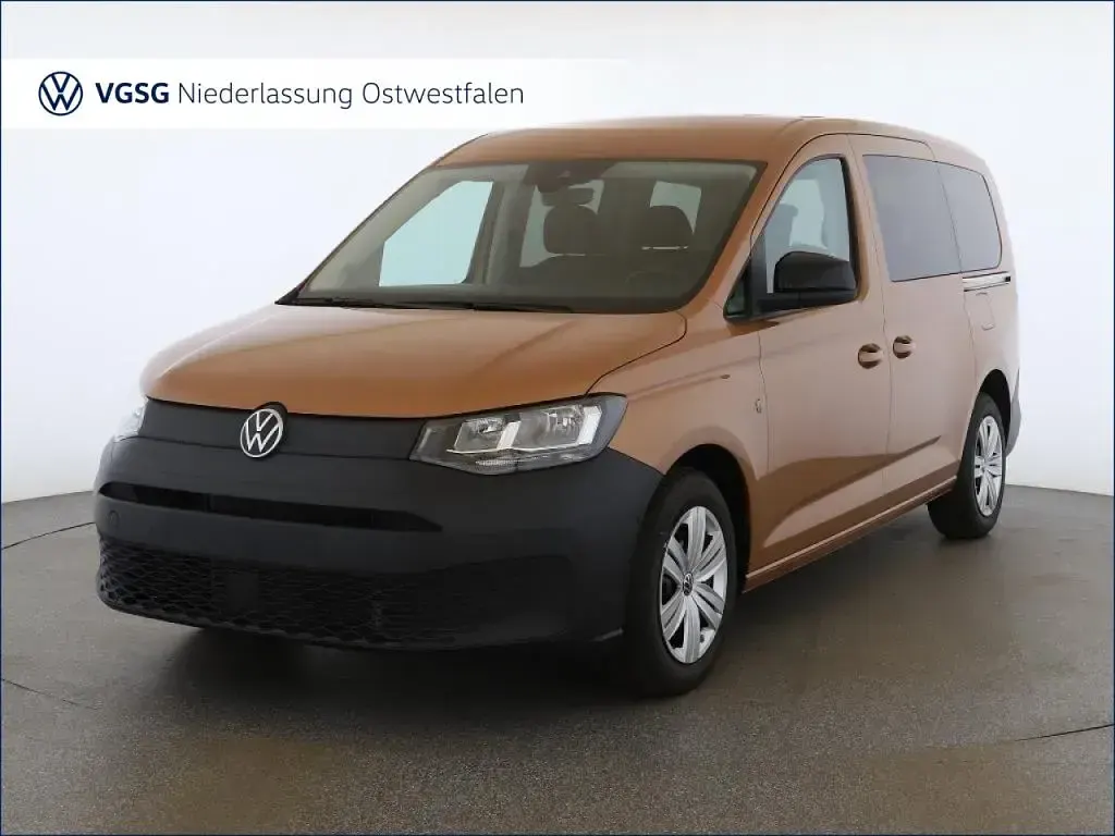 Gebraucht VW Caddy Maxi 102 PS (75 kW) 2025 Copper bronze (metallic) Van / Kleinbus