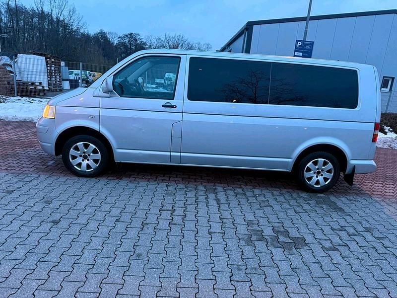Gebraucht VW T5 131 PS (96 kW) 2010 Silber Van