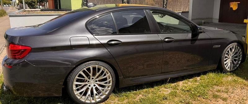 Gebraucht BMW 535 M Sport 2018 Grau Limousine