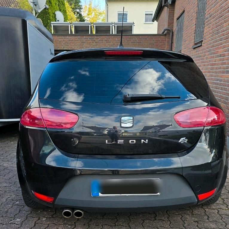 Gebraucht Seat Leon FR 140 PS (102 kW) 2012 Schwarz Kleinwagen