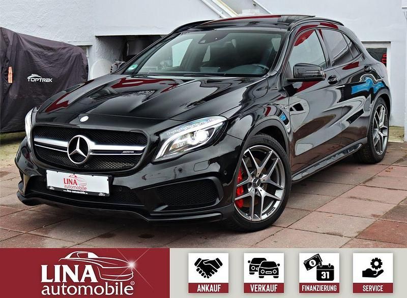 Kosmosschwarz Gebraucht 2015 Mercedes GLA45 AMG AMG SUV | 22.980 € (Teuer) - Bild 1/4
