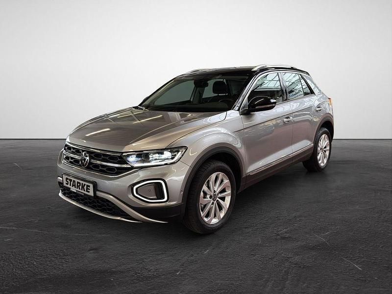 Gebraucht VW T-Roc Style 150 PS (110 kW) 2025 Silber SUV