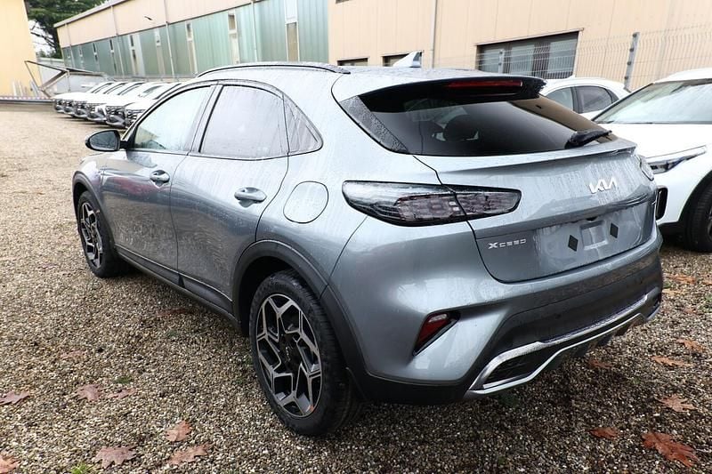 Neu Kia XCeed GT-Line 179 PS (131 kW) 2025 Lunarsilber metallic SUV